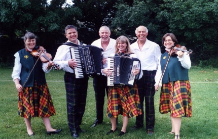 Musicians - Band photo in Scottish costume